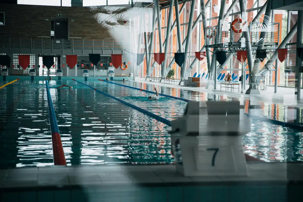 Swimming pool lanes in Hertfordshire